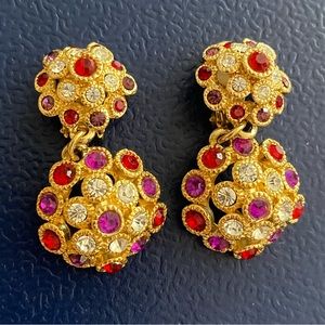 Vintage 90’s Clip-on Jeweled earrings
